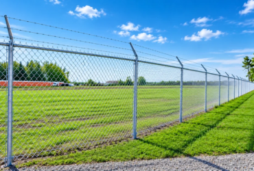 chainlink-fence-1000x560