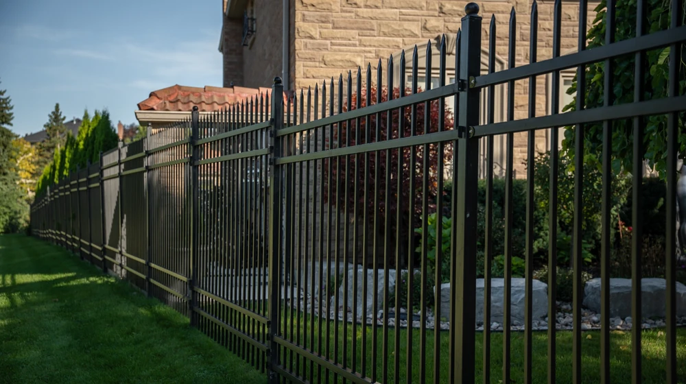 fence-1000x560(1)